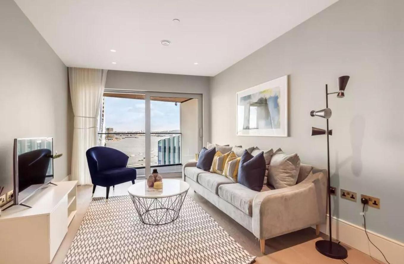 Shyroyale Appartement Londen Buitenkant foto